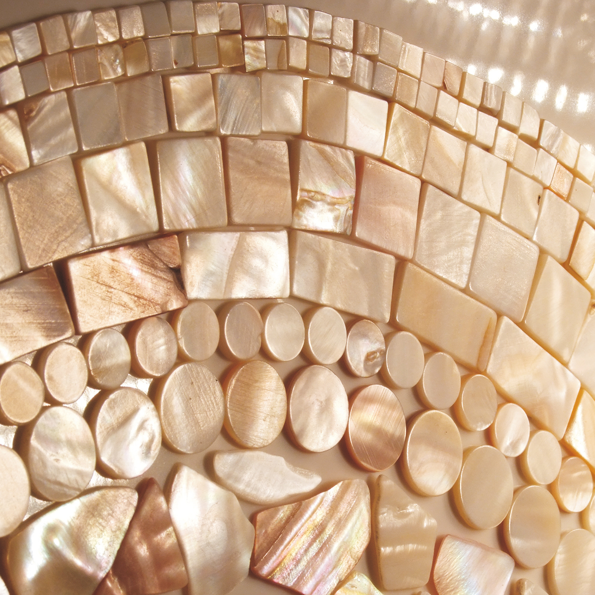 Perlmutt-Mosaik 15x15mm 1-2mm 1kg ca. 840 St. Perlmutt-Mosaik 15x15mm 1-2mm 1kg ca. 840 St.