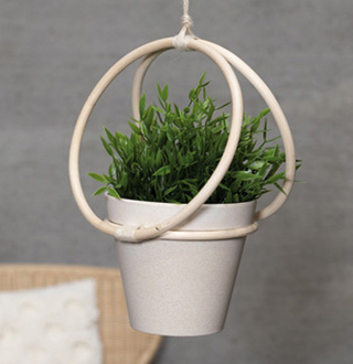 KAT2021_Holz_Blumentopf_320x330_desktopuKLhggKFS5wGM