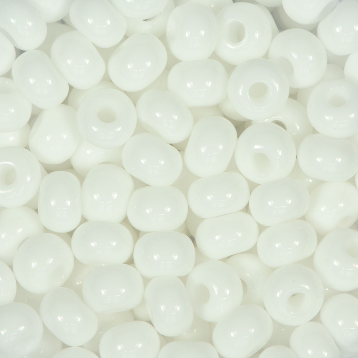 Rocailles satt glänzend 4,5mm 17g weiß